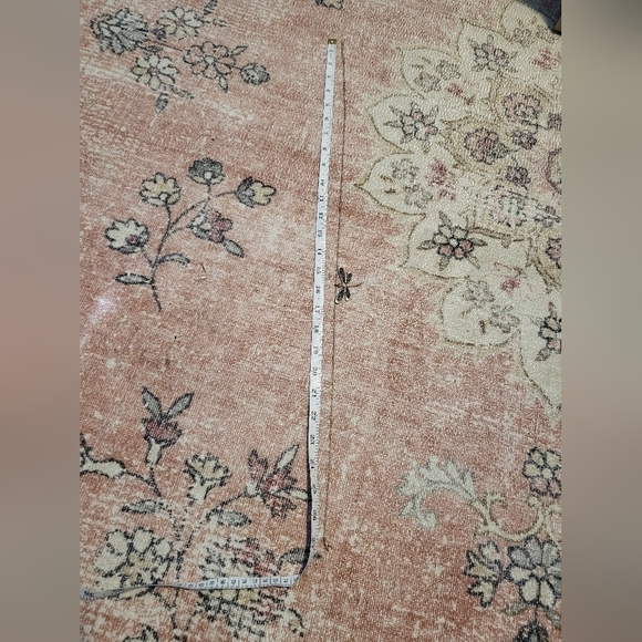 27" Long Goldtone Firefly and Stone Necklace - Picture 4 of 7